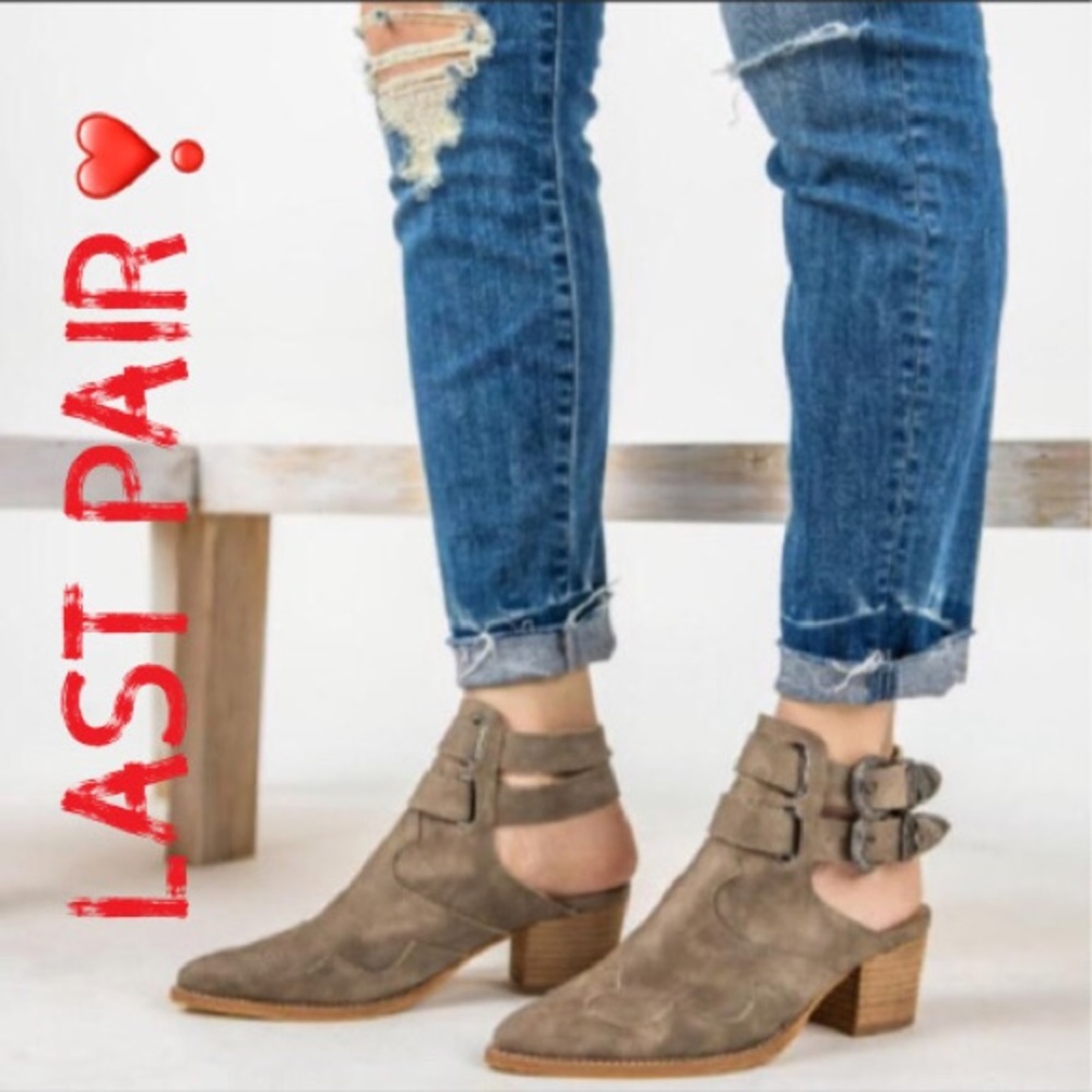 DONATED!! Distressed faux leather double ankle - Picture 1 of 6